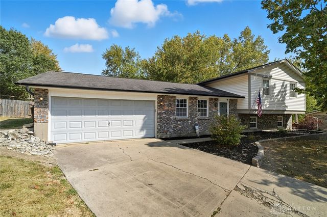 838 Maid Marion Court, Miamisburg, OH 45342