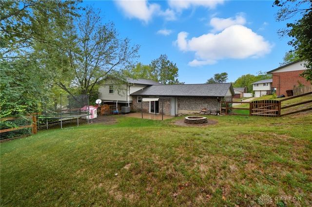 838 Maid Marion Court, Miamisburg, OH 45342