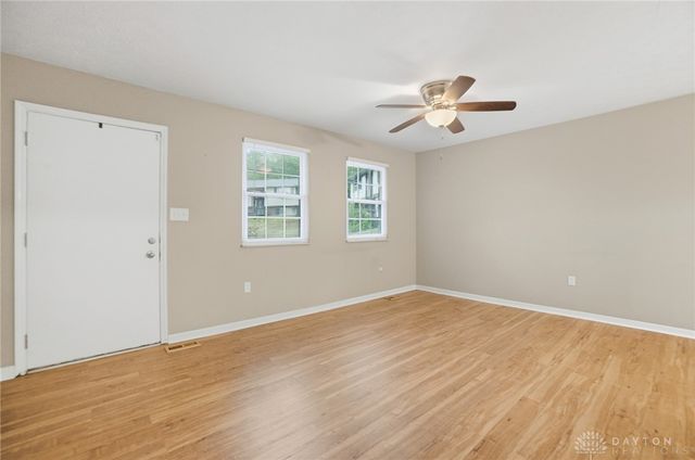 838 Maid Marion Court, Miamisburg, OH 45342