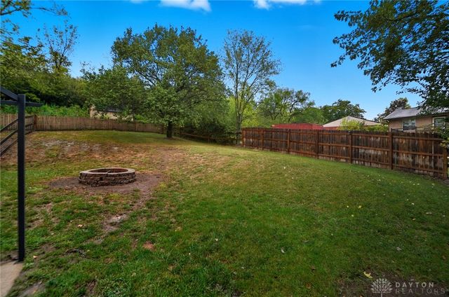 838 Maid Marion Court, Miamisburg, OH 45342