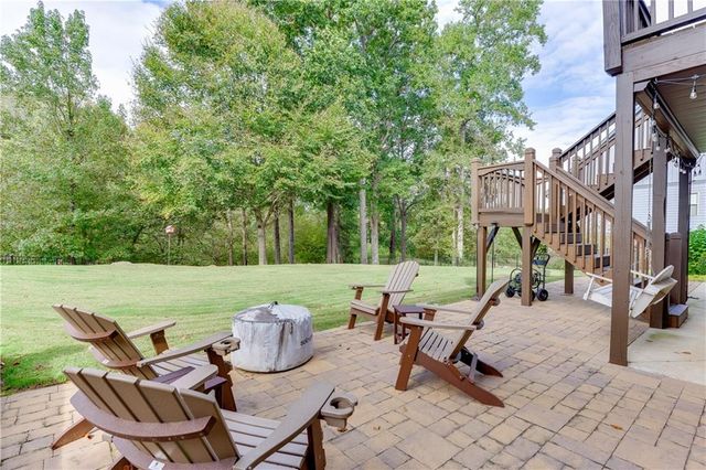 411 Meadow Lake Terrace, Hoschton, GA 30548
