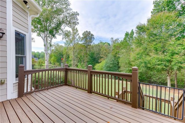 411 Meadow Lake Terrace, Hoschton, GA 30548
