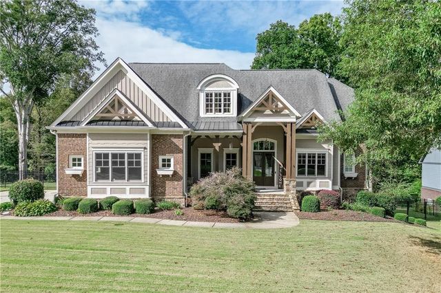 411 Meadow Lake Terrace, Hoschton, GA 30548
