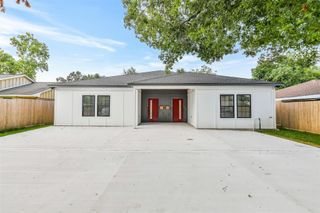 6103 Cavalier Street, Houston, TX 77087
