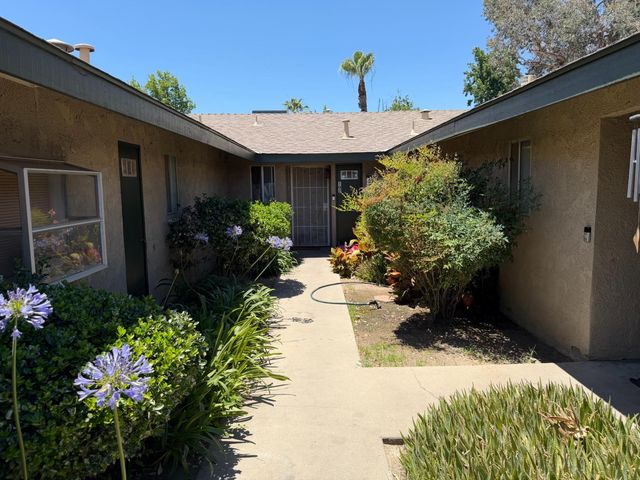 4053 N Feland Avenue, Fresno, CA 93722