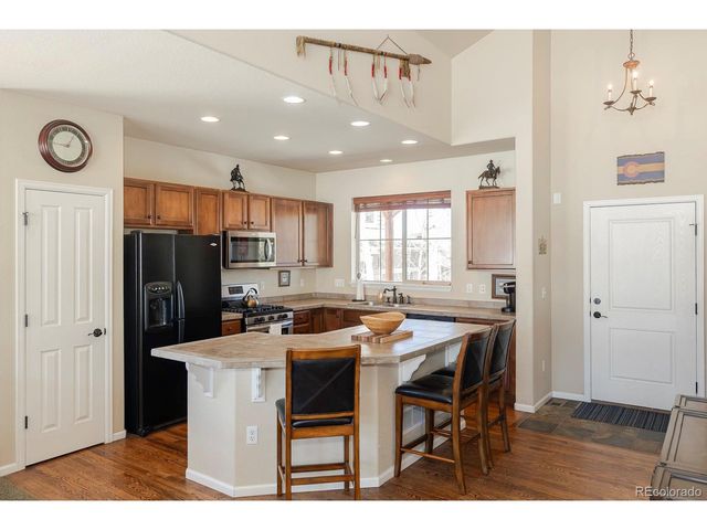 101 Saddle Horn Ct, Granby, CO 80446