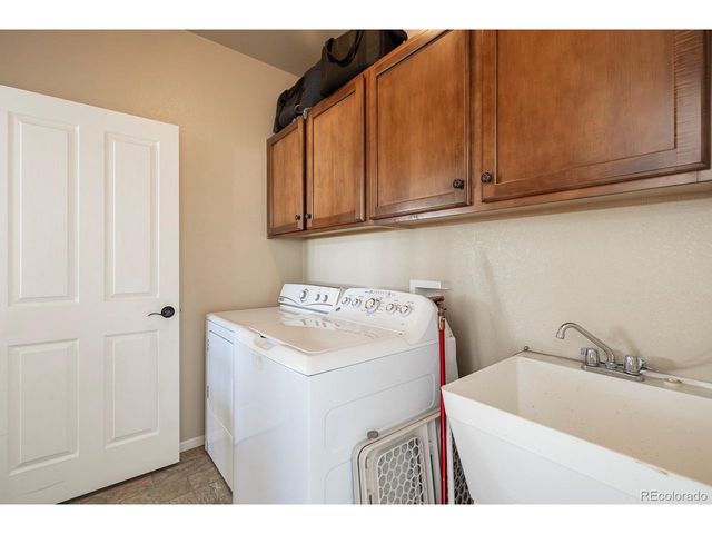 101 Saddle Horn Ct, Granby, CO 80446