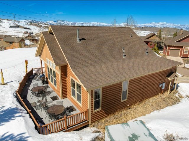 101 Saddle Horn Ct, Granby, CO 80446