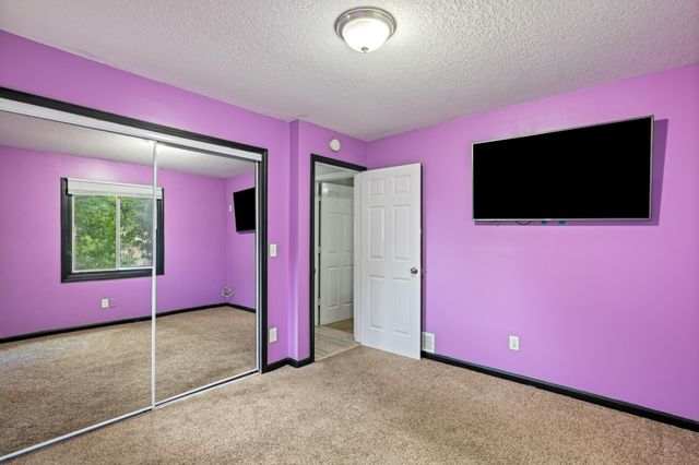 8117 Florida Court N, Brooklyn Park, MN 55445