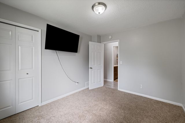 8117 Florida Court N, Brooklyn Park, MN 55445