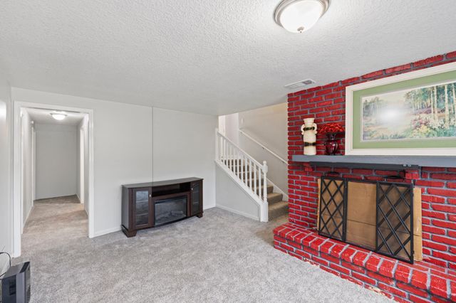 8117 Florida Court N, Brooklyn Park, MN 55445