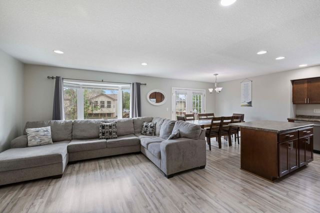 8117 Florida Court N, Brooklyn Park, MN 55445