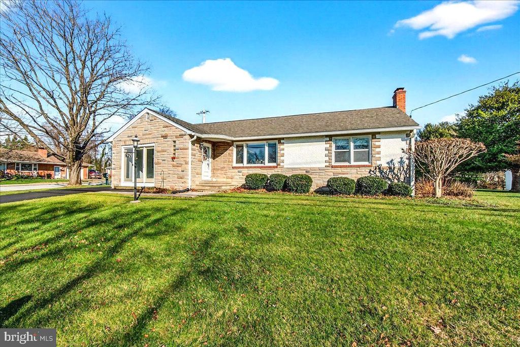 701 PARK AVE, Mt Airy, MD 21771