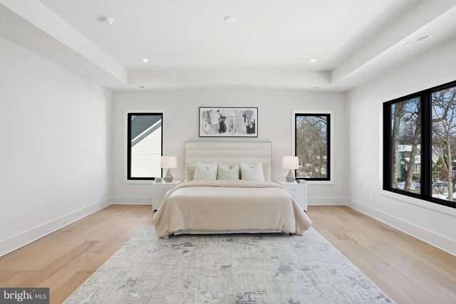 2107 GREENWICH ST, Falls Church, VA 22043