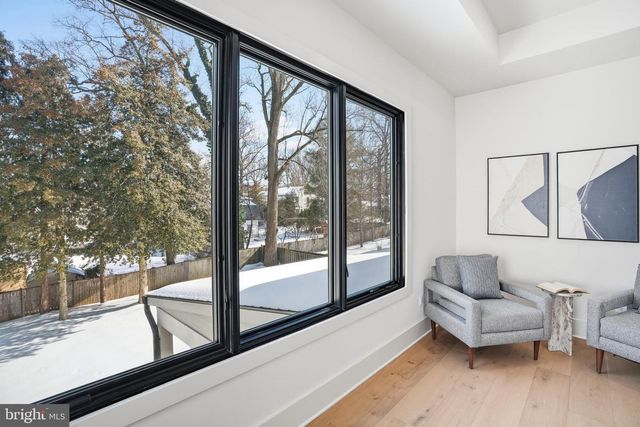 2107 GREENWICH ST, Falls Church, VA 22043