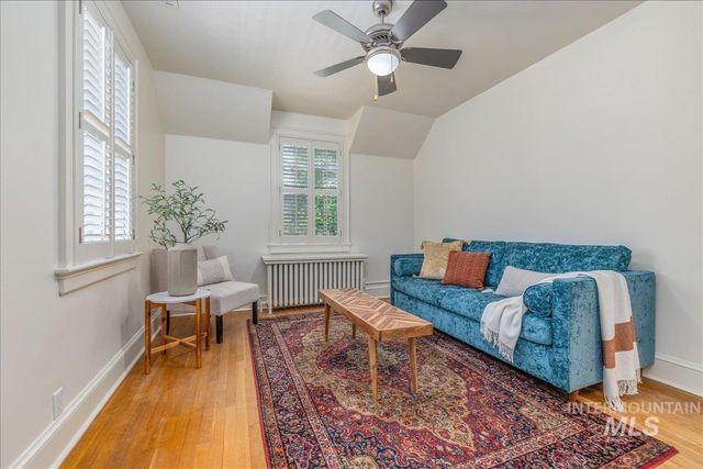 1424 E Warm Springs Ave, Boise, ID 83712