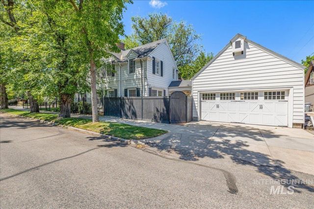 1424 E Warm Springs Ave, Boise, ID 83712