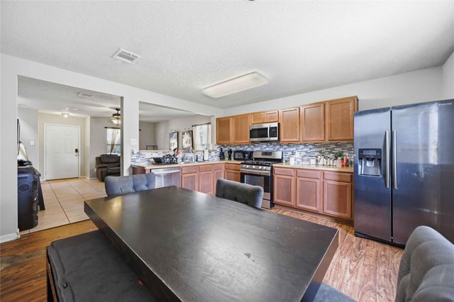 3618 Fuller Bluff Drive, Spring, TX 77386
