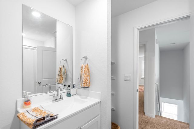 143 Santa Rosa LN, Buda, TX 78610