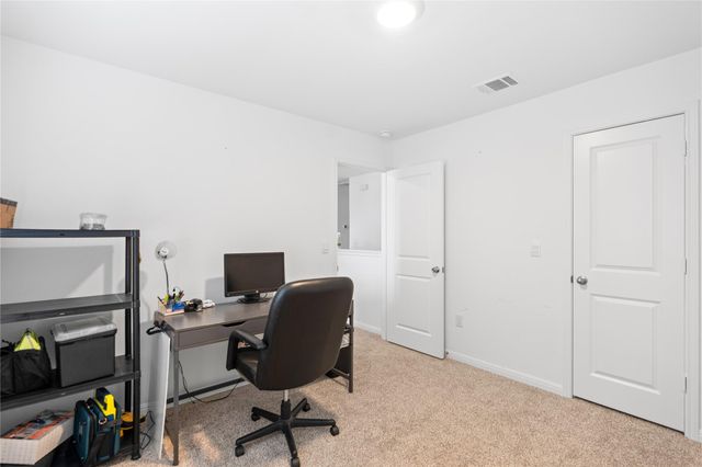 143 Santa Rosa LN, Buda, TX 78610