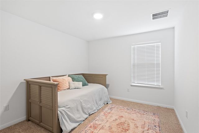143 Santa Rosa LN, Buda, TX 78610