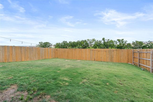 143 Santa Rosa LN, Buda, TX 78610