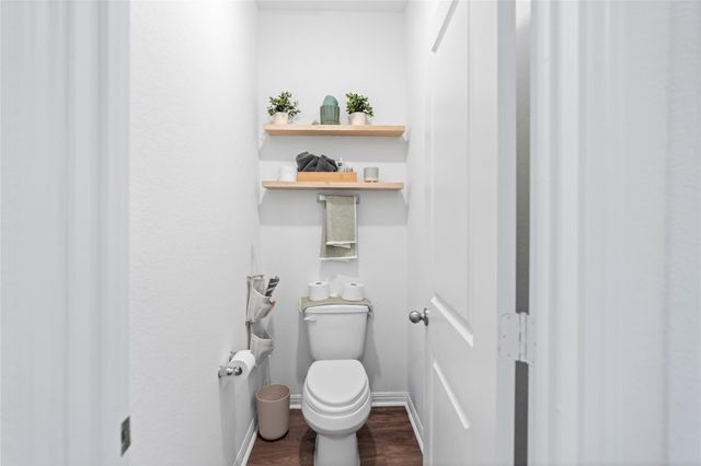 143 Santa Rosa LN, Buda, TX 78610