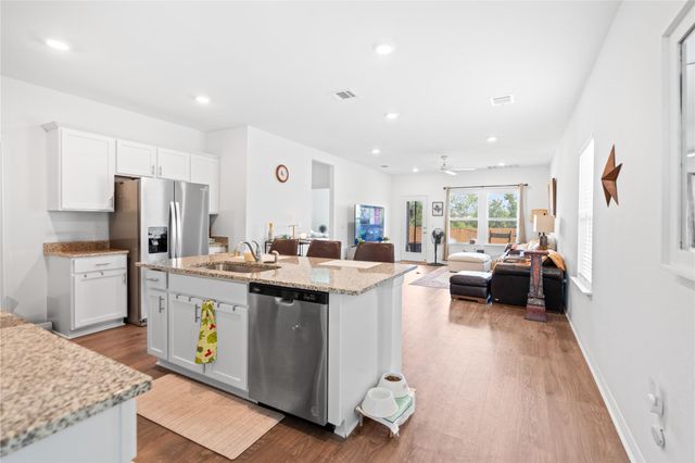 143 Santa Rosa LN, Buda, TX 78610