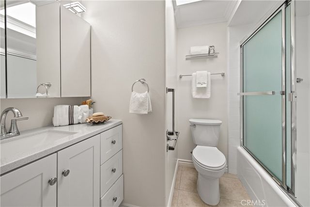 2053 Via Mariposa E. D, Laguna Woods, CA 92673