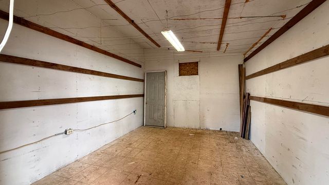 509 Derby Road, Eagle Point, OR 97524