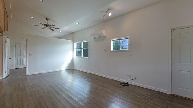 509 Derby Road, Eagle Point, OR 97524