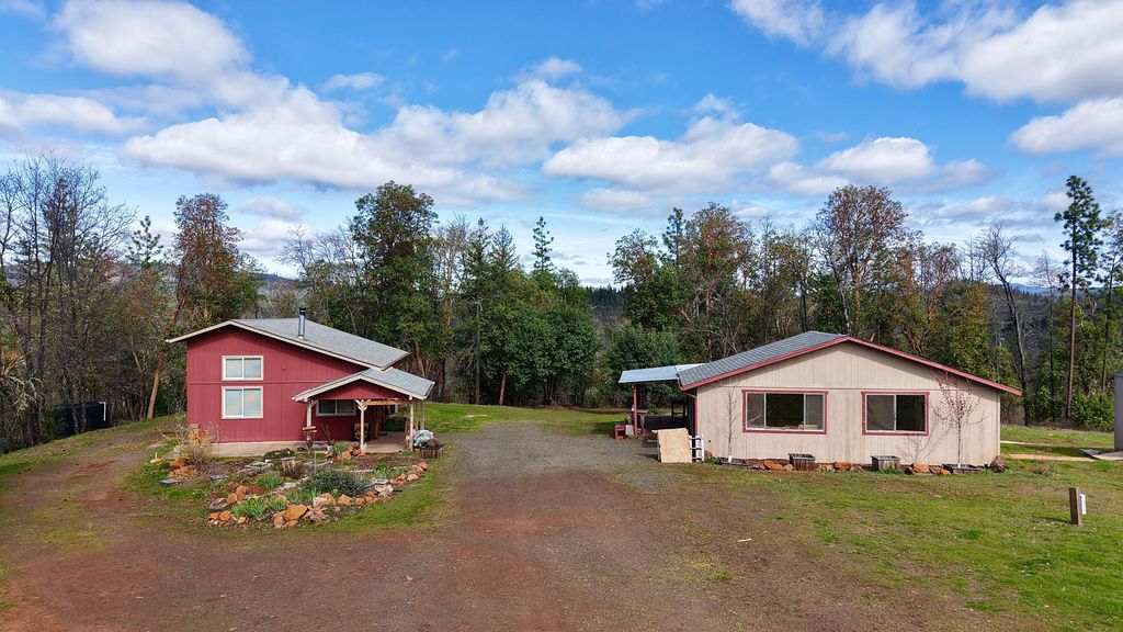 509 Derby Road, Eagle Point, OR 97524
