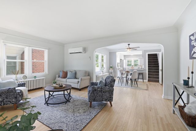 5904 Minnetonka Boulevard, Saint Louis Park, MN 55416