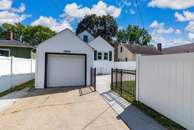5904 Minnetonka Boulevard, Saint Louis Park, MN 55416