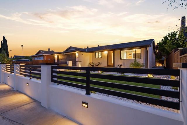 1497 Meadow Glen Way, San Jose, CA 95121