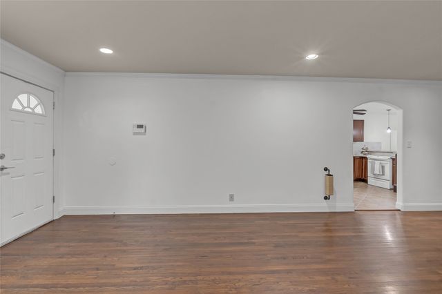 4025 E 26th Street, Tulsa, OK 74114