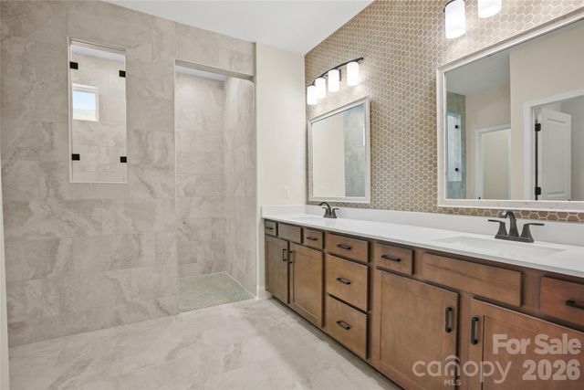 2735 Peak Court, Belmont, NC 28012