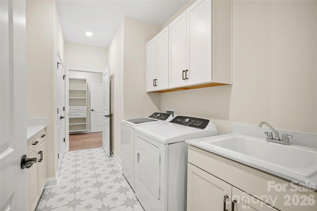 2735 Peak Court, Belmont, NC 28012