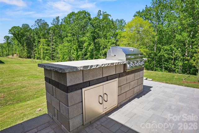 2735 Peak Court, Belmont, NC 28012