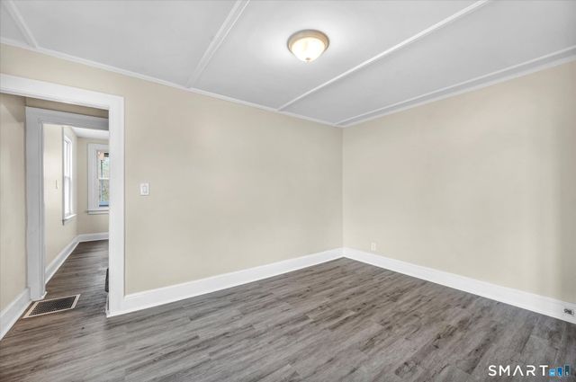 128-130 Sisson Street 2, East Hartford, CT 06118