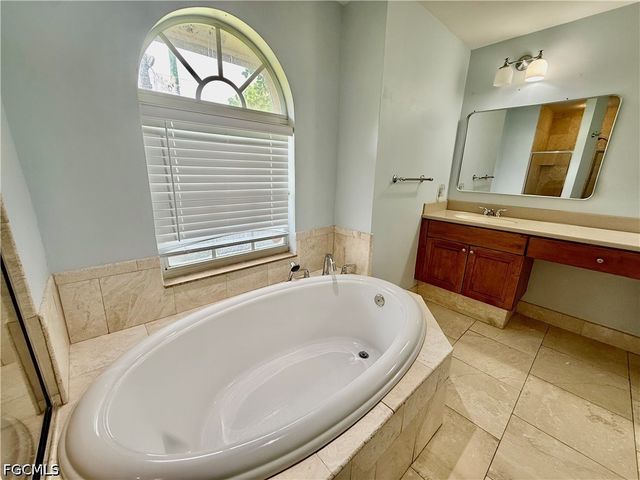711 Sawyer ST, Lehigh Acres, FL 33974