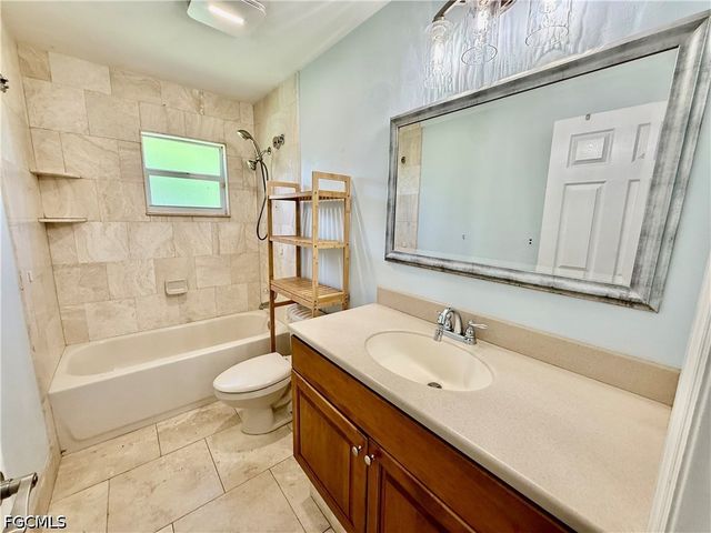 711 Sawyer ST, Lehigh Acres, FL 33974