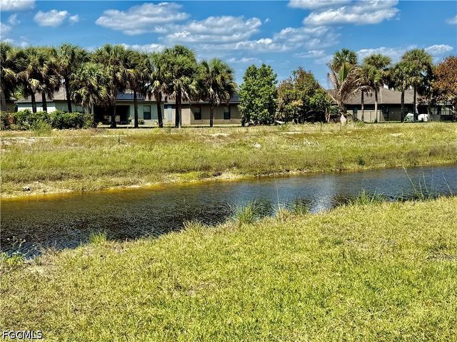 711 Sawyer ST, Lehigh Acres, FL 33974