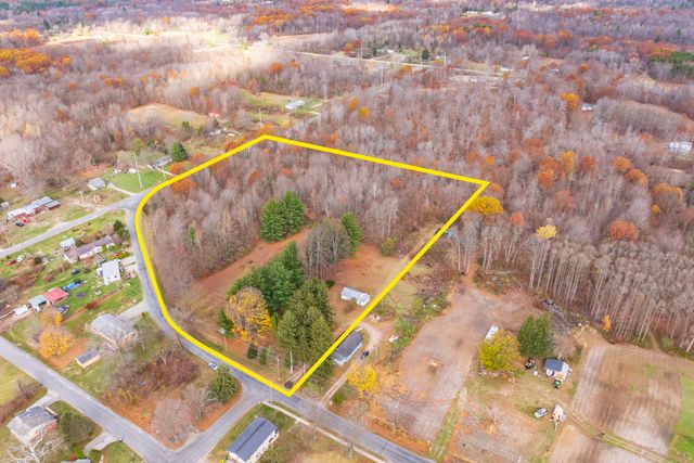 33259 Orchard Street, Covert Twp, MI 49043