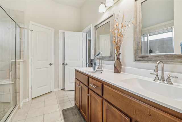 7203 Veal Station Road, Weatherford, TX 76085