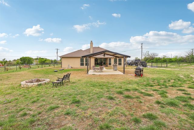 7203 Veal Station Road, Weatherford, TX 76085
