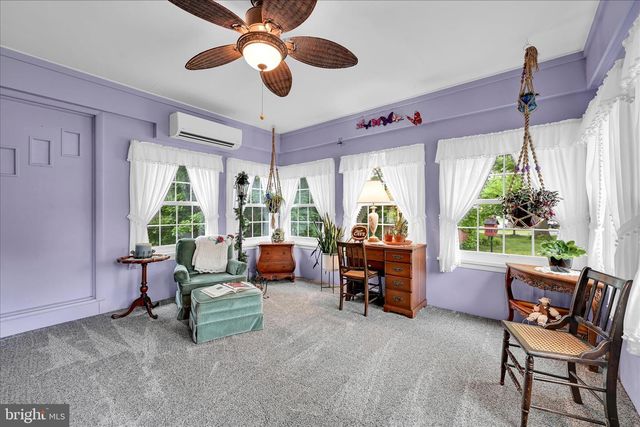 6315 BLUE FLAG AVE, Harrisburg, PA 17112