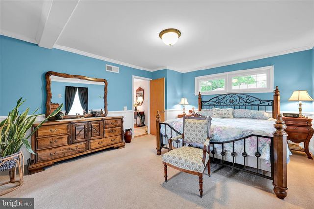 6315 BLUE FLAG AVE, Harrisburg, PA 17112