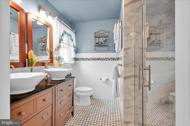 6315 BLUE FLAG AVE, Harrisburg, PA 17112