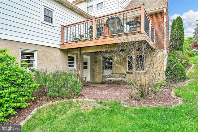 6315 BLUE FLAG AVE, Harrisburg, PA 17112
